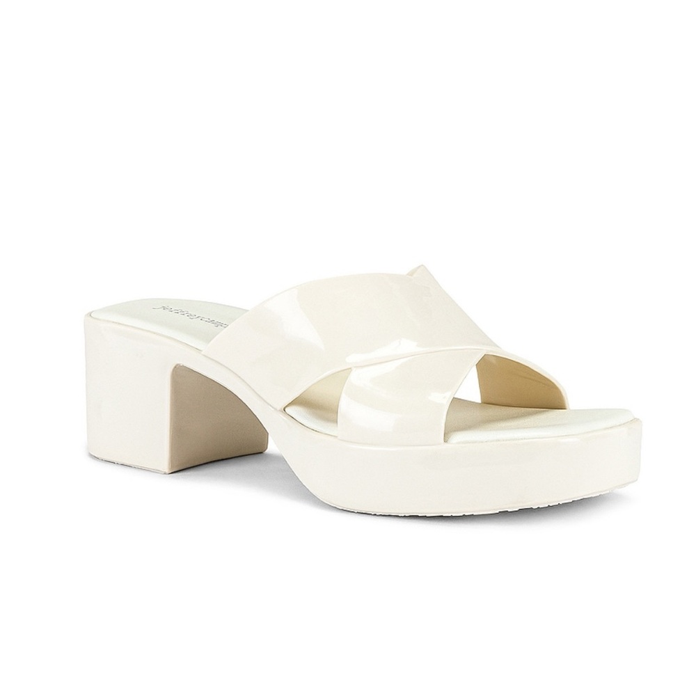 Jeffrey Campbell Bubblegum Mule. Cream/Shiny. Gently used. Size 8